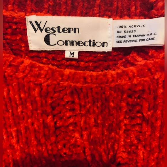 Women Cable Sweater Size Medium - Picture 3 of 3